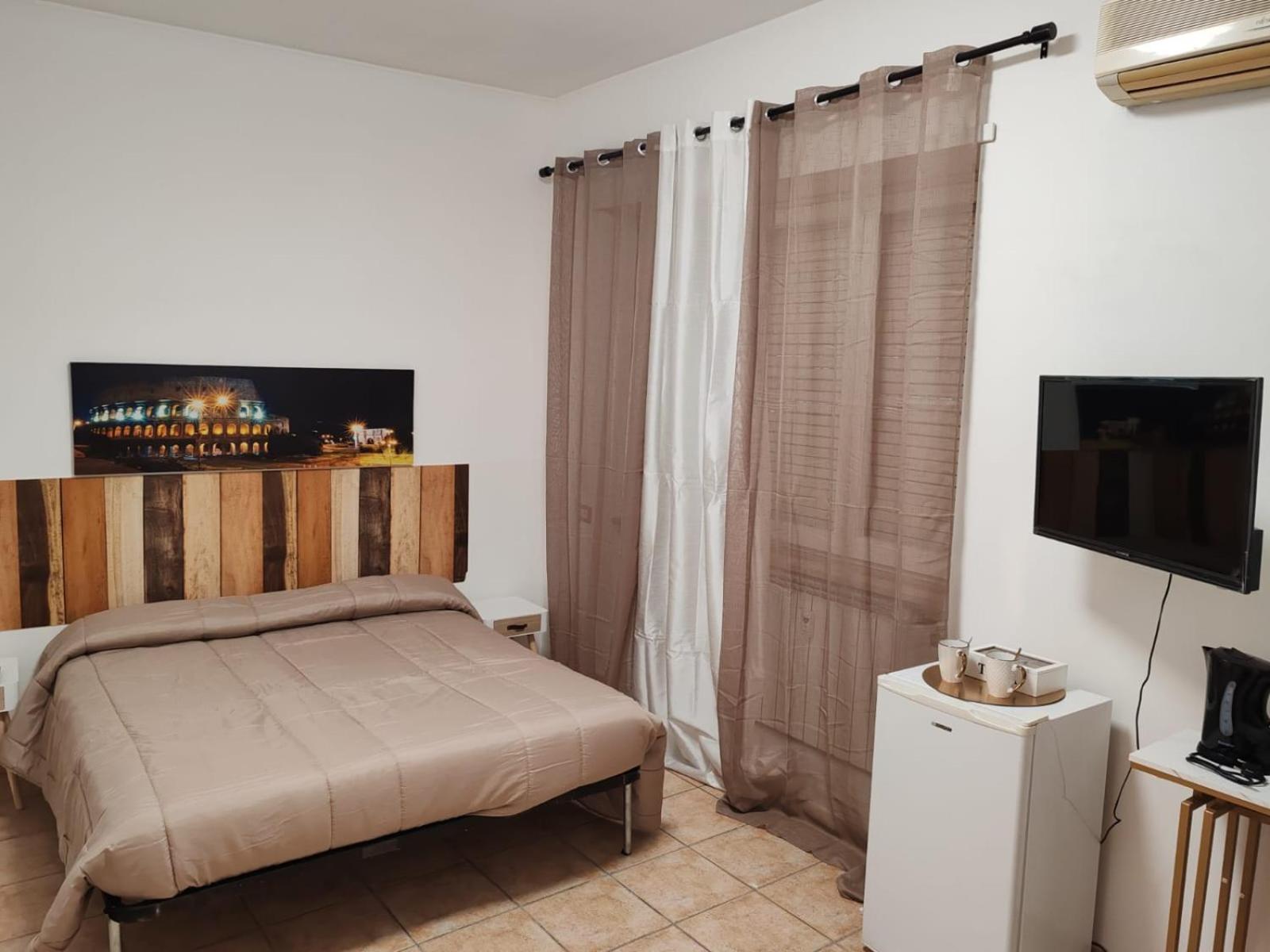 Piazza Ragusa 3* Roma